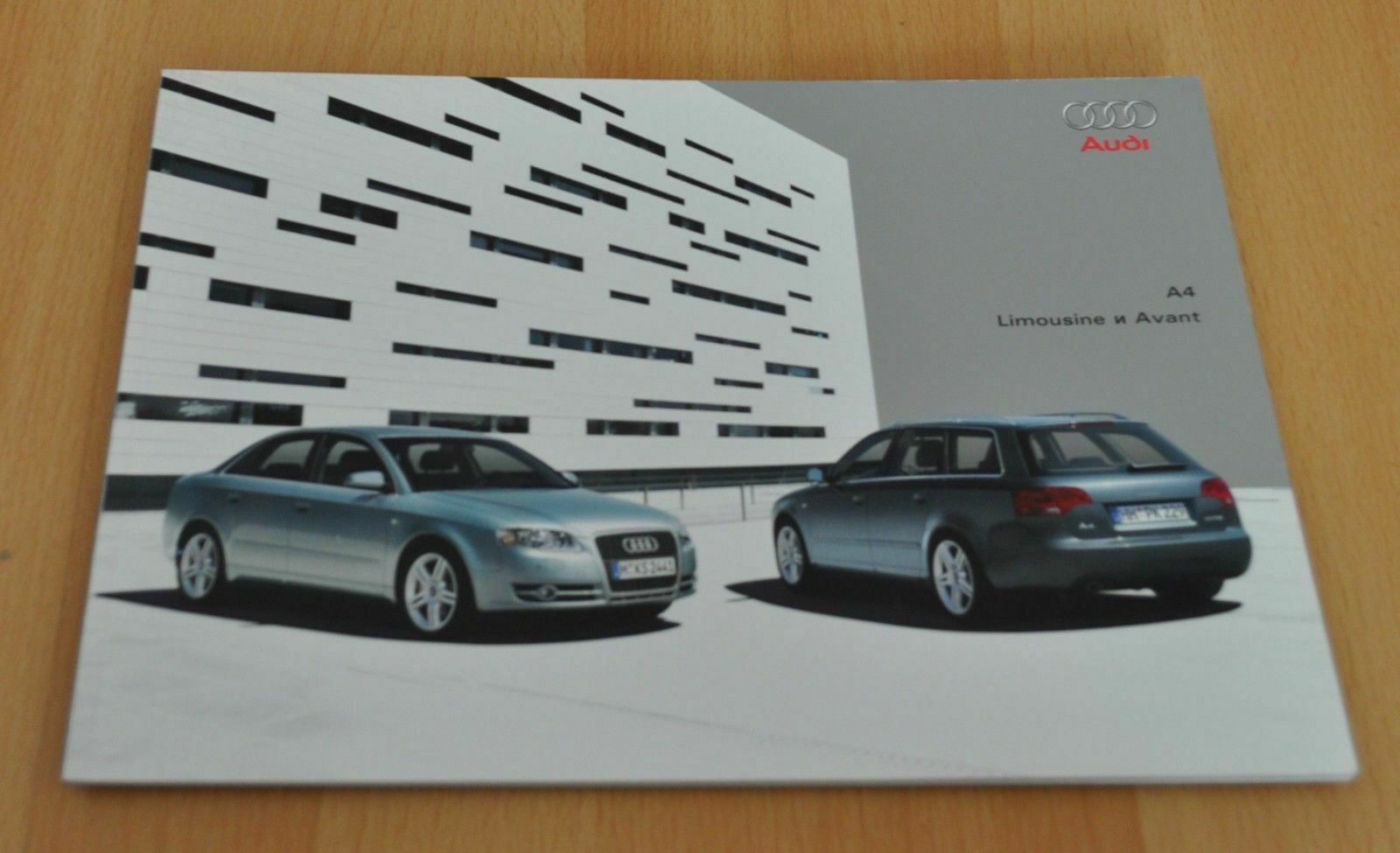 Audi A4 Brochure Prospekt 2004 Russian Edition